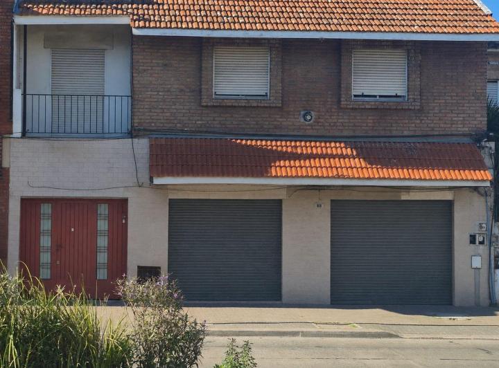Local comercial · 145m² · 2 Cocheras