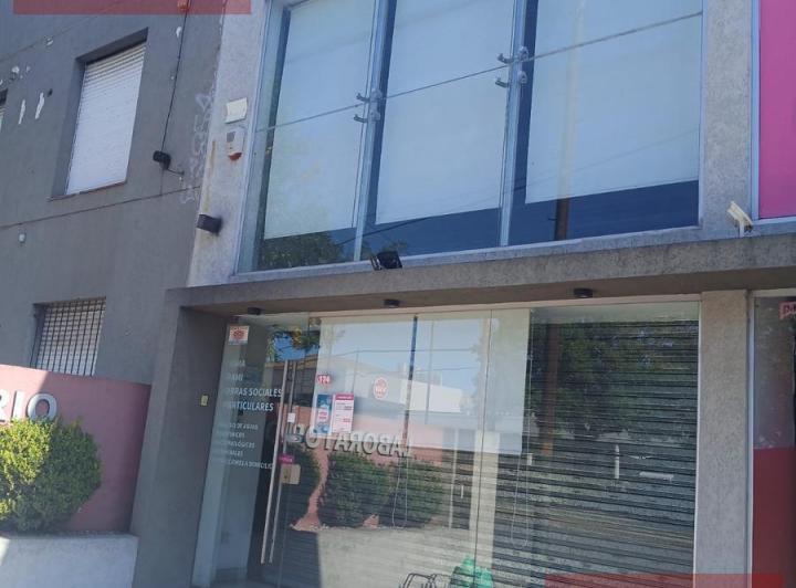 Local comercial · 80m² · 2 Ambientes