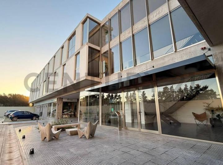 Oficina comercial · 48m²