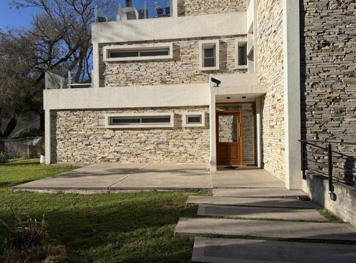 Departamento · 45m² · 2 Ambientes · 1 Cochera