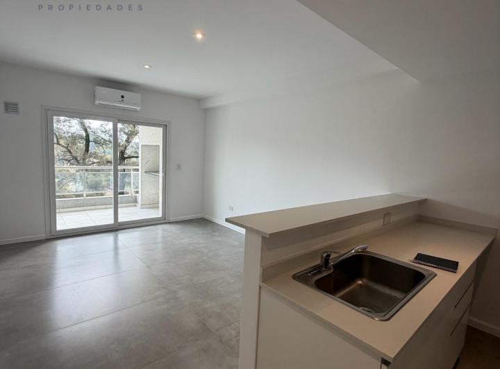 Departamento · 45m² · 2 Ambientes · 1 Cochera