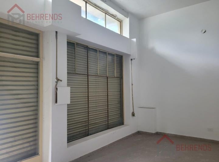 Edificio · 2525m² · 1 Cochera