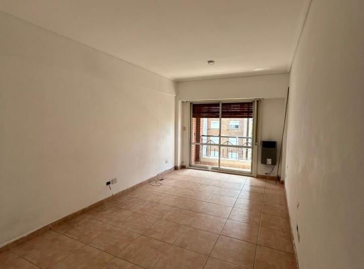Departamento · 40m² · 2 Ambientes · 1 Cochera