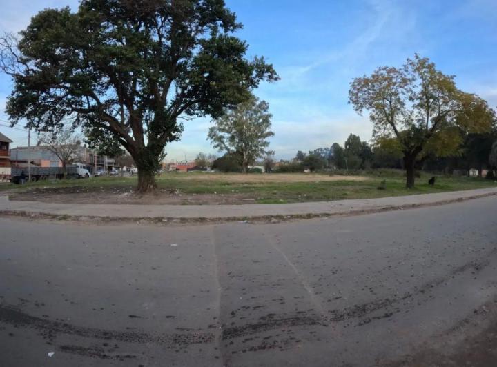 Terreno · 5300m²