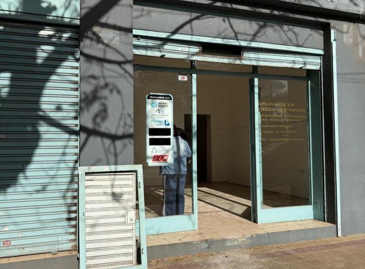 Local comercial · 54m² · 3 Ambientes