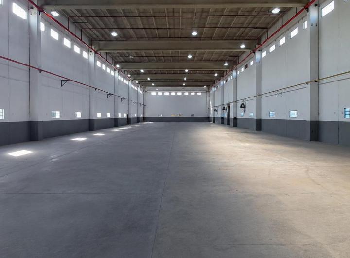 Depósito · 1895m²
