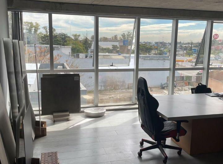Oficina comercial · 55m² · 2 Ambientes · 1 Cochera
