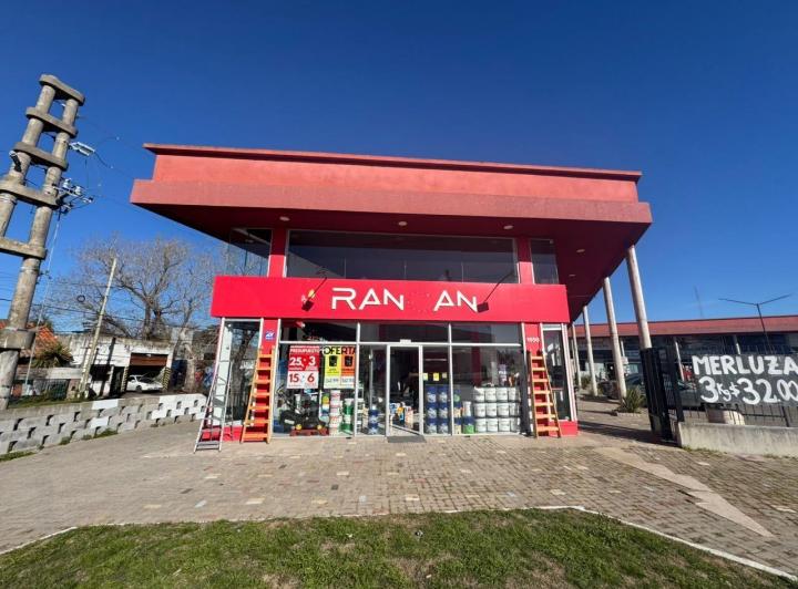 Local comercial · 150m²