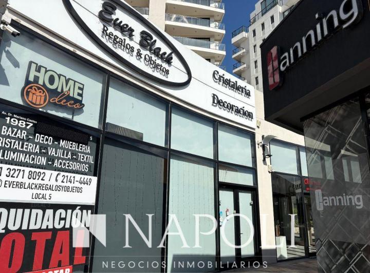 Local comercial · 260m²