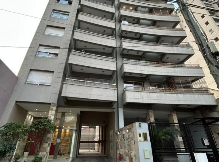 Departamento · 42m² · 2 Ambientes · 1 Cochera