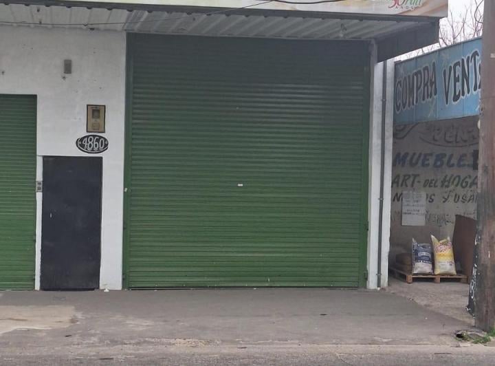 Depósito · 405m² · 2 Ambientes