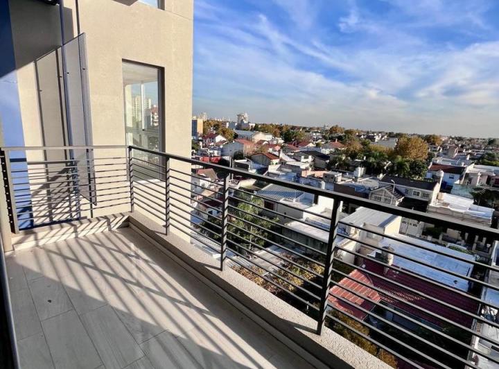 Departamento · 45m² · 2 Ambientes · 6 Cocheras