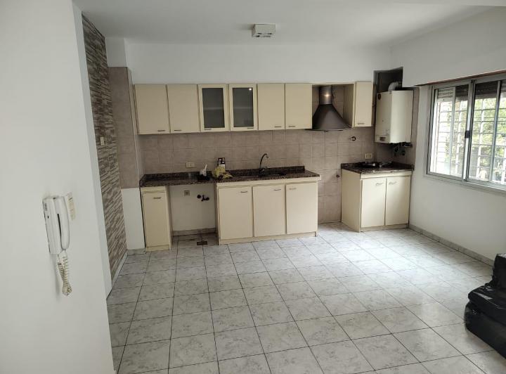 Departamento · 60m² · 3 Ambientes · 1 Cochera