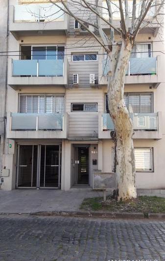 Departamento · 45m² · 2 Ambientes · 1 Cochera