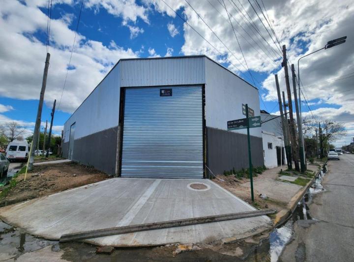Bodega-Galpón · 300m² · 1 Ambiente