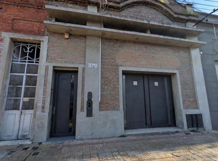 Oficina comercial · 350m² · 6 Ambientes · 1 Cochera
