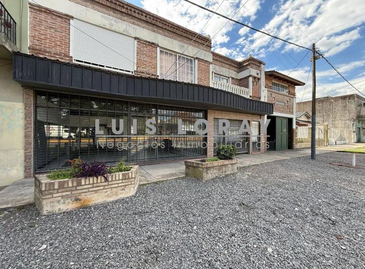 Local comercial · 156m² · 1 Ambiente