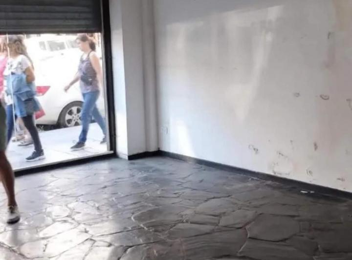 Local comercial · 470m²