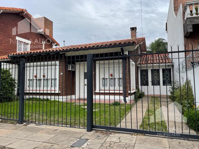 Casa · 120m² · 3 Ambientes · 1 Cochera
