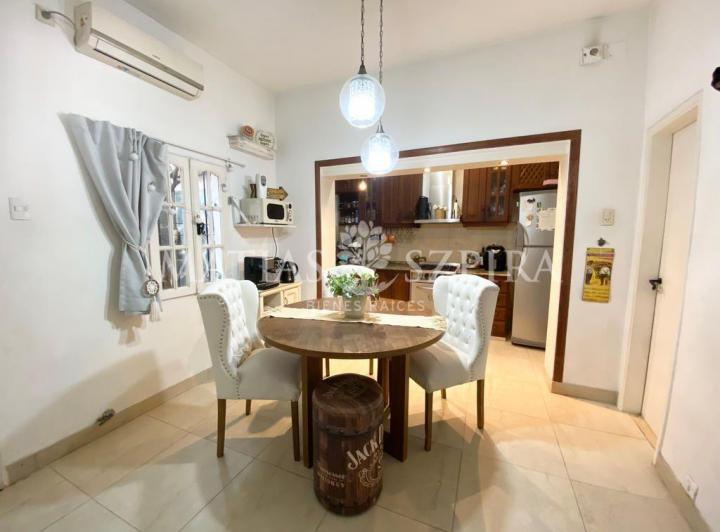 Casa · 105m² · 3 Ambientes · 1 Cochera