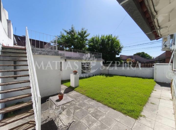 Casa · 130m² · 3 Ambientes · 2 Cocheras