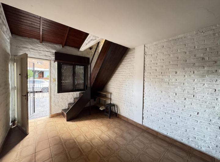 Casa · 53m² · 2 Ambientes · 1 Cochera