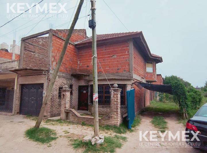 Casa · 70m² · 3 Ambientes · 1 Cochera