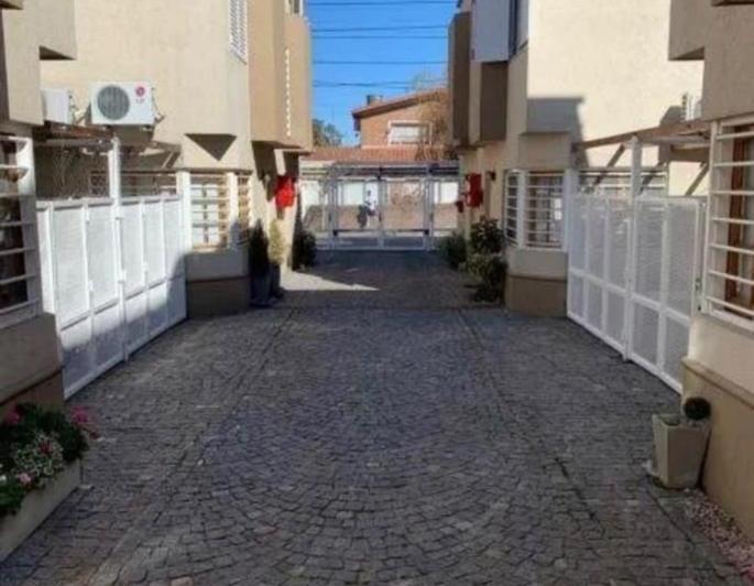 Casa · 78m² · 4 Ambientes · 1 Cochera