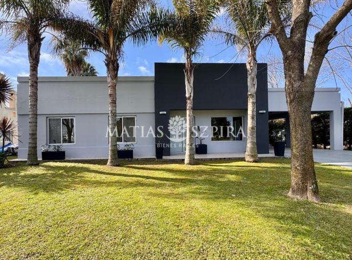 Casa · 150m² · 5 Ambientes · 2 Cocheras