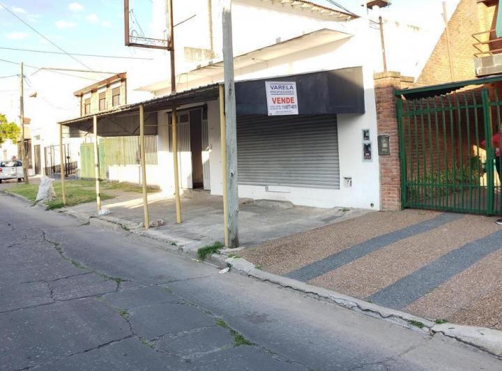 Casa · 252m² · 4 Ambientes · 1 Cochera