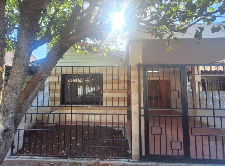 Casa · 110m² · 4 Ambientes · 1 Cochera