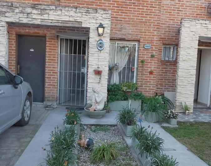 Casa · 58m² · 3 Ambientes · 1 Cochera