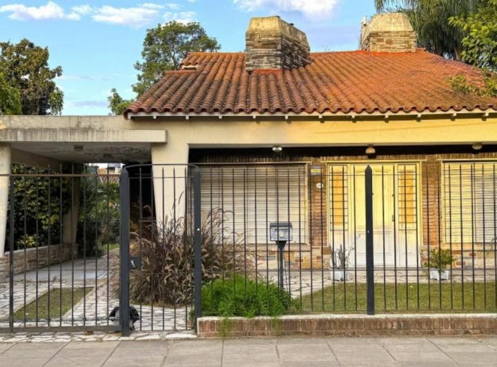 Casa · 120m² · 4 Ambientes