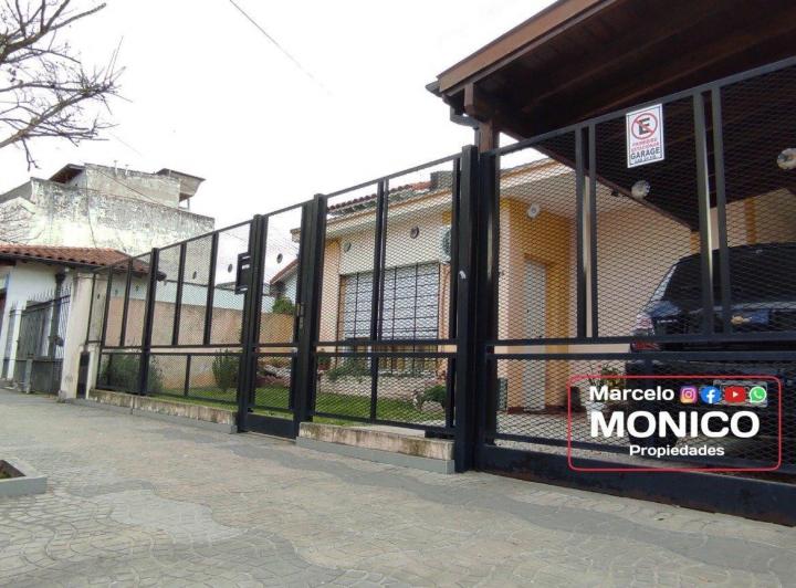 Casa · 100m² · 2 Dormitorios · 2 Cocheras