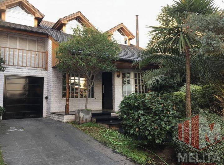 Casa · 500m² · 5 Ambientes