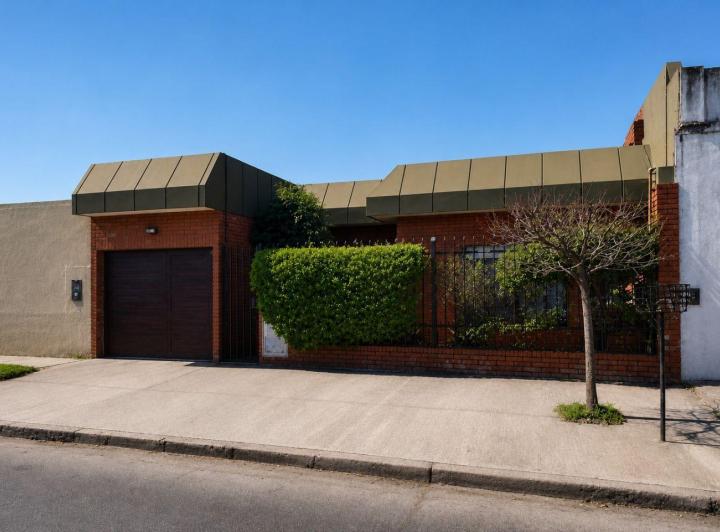Casa · 300m² · 4 Ambientes