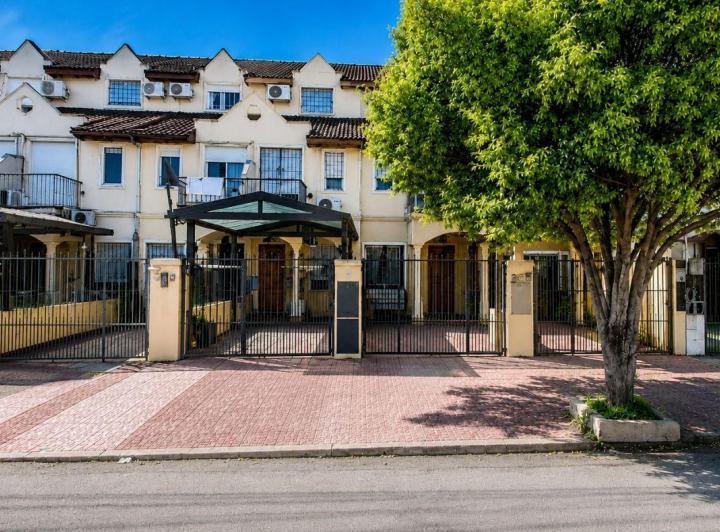 Casa · 150m² · 4 Ambientes · 1 Cochera