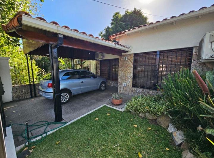 Casa · 70m² · 3 Ambientes · 1 Cochera