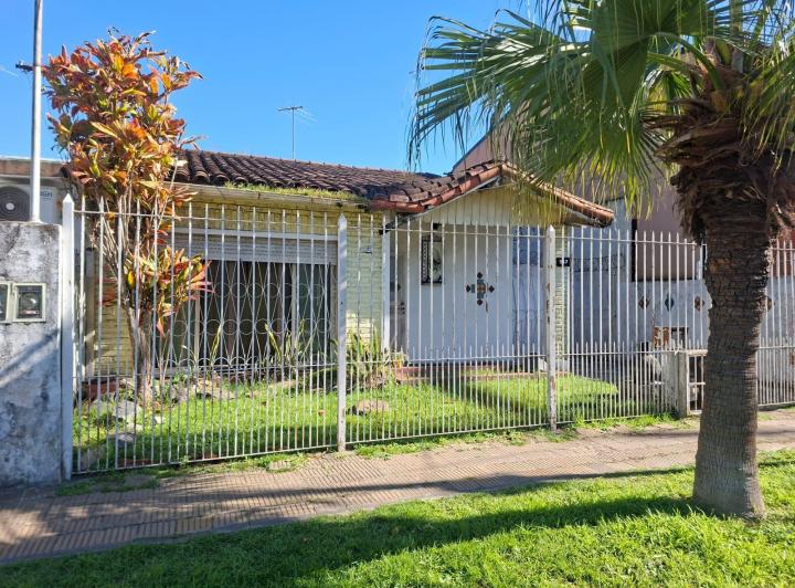 Casa · 130m² · 2 Dormitorios