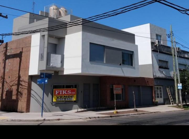 Casa · 90m² · 3 Ambientes · 1 Cochera