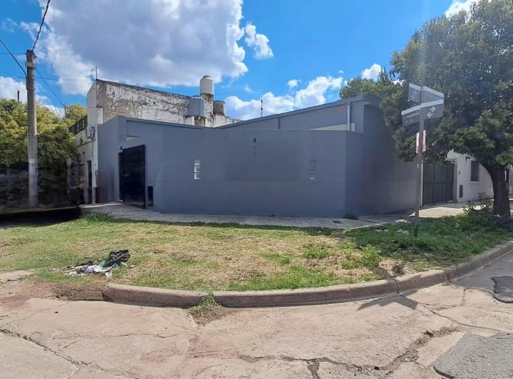 Casa · 80m² · 3 Ambientes · 1 Cochera