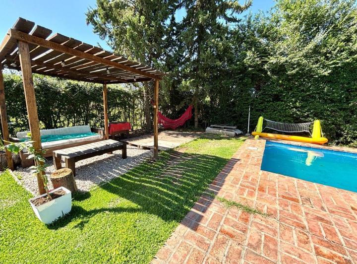 Casa · 126m² · 3 Ambientes · 2 Cocheras