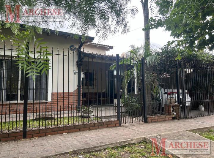 Casa · 110m² · 3 Ambientes · 1 Cochera