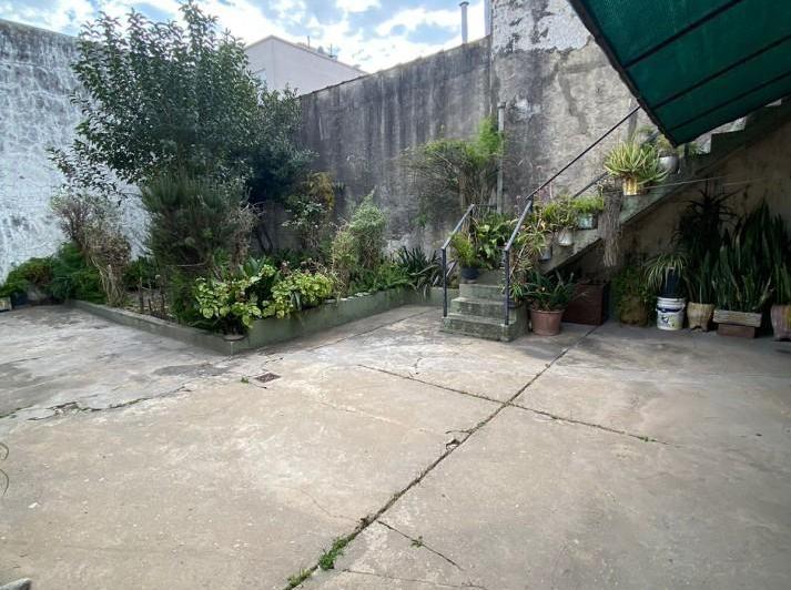 Casa · 84m² · 3 Ambientes · 1 Cochera