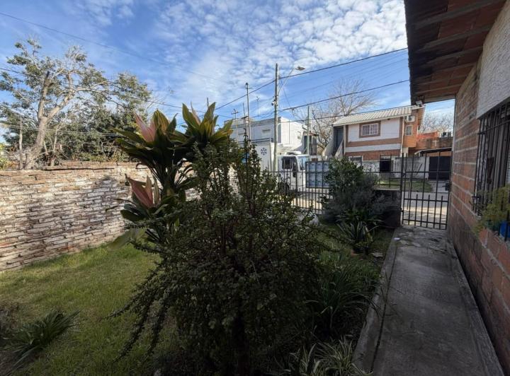 Casa · 111m² · 3 Ambientes · 1 Cochera