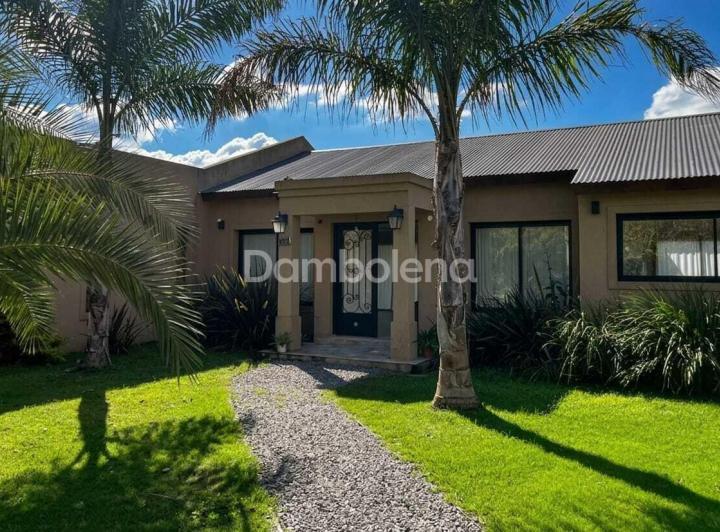 Casa · 160m² · 4 Ambientes