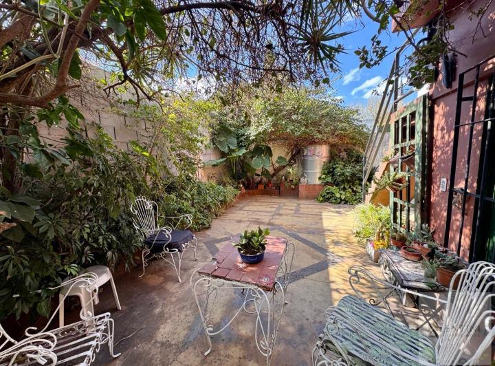 Casa · 90m² · 5 Ambientes
