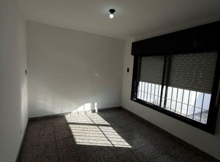 Casa · 150m² · 2 Dormitorios · 1 Cochera