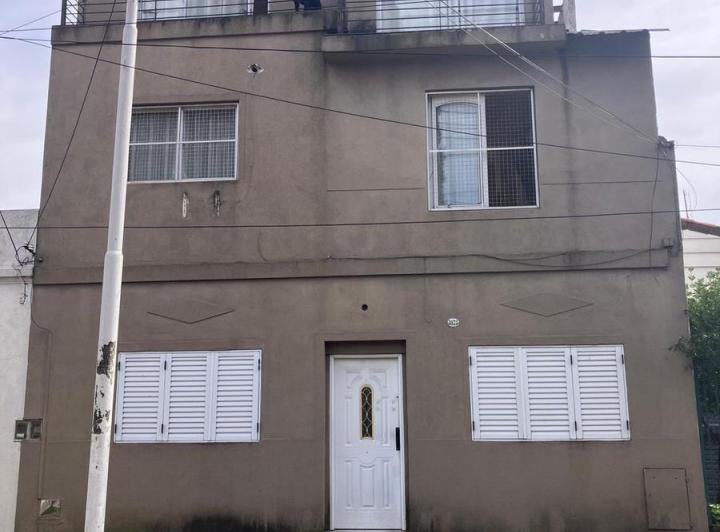 Casa · 133m² · 2 Dormitorios
