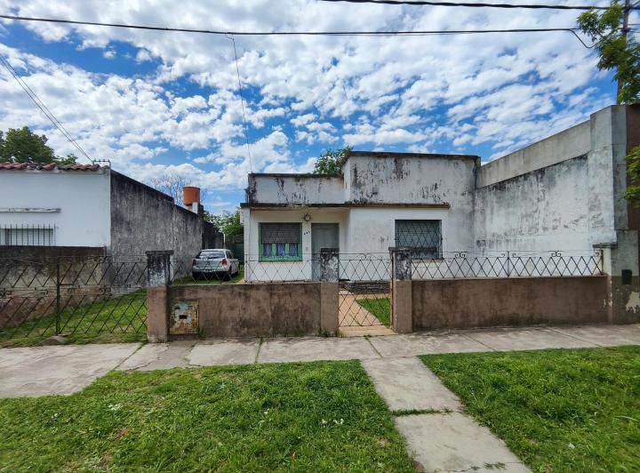 Casa · 100m² · 2 Dormitorios · 1 Cochera